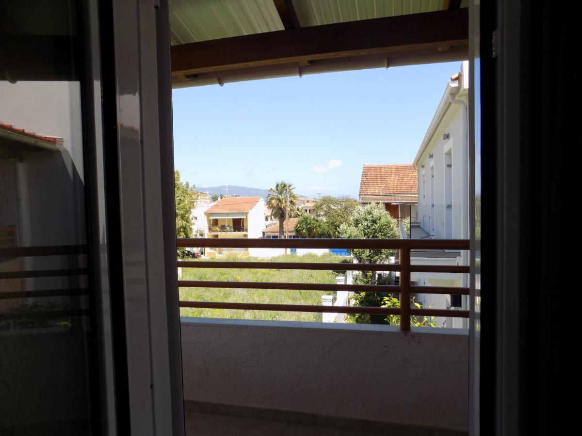 Afrodite Spacious Apartments! Agia Efimia Buitenkant foto