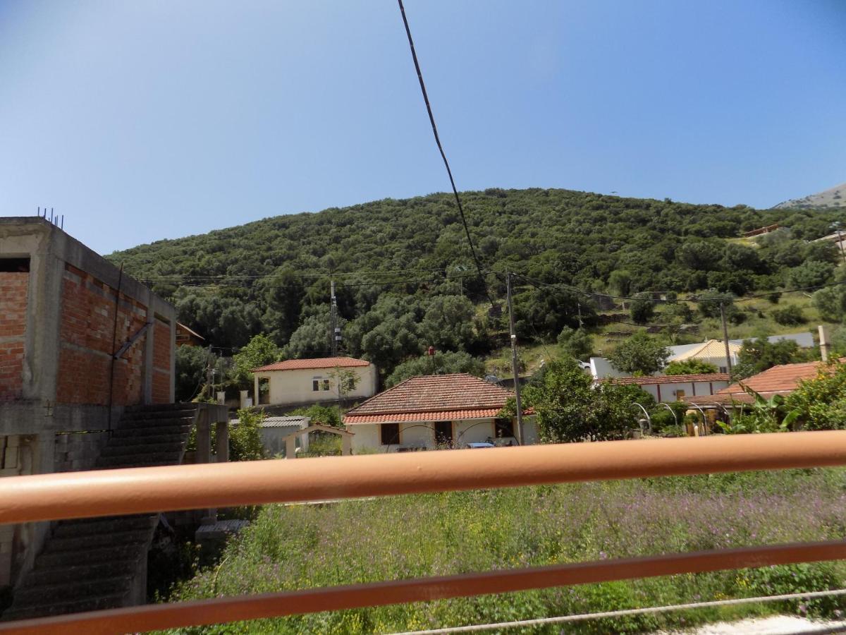 Afrodite Spacious Apartments! Agia Efimia Buitenkant foto